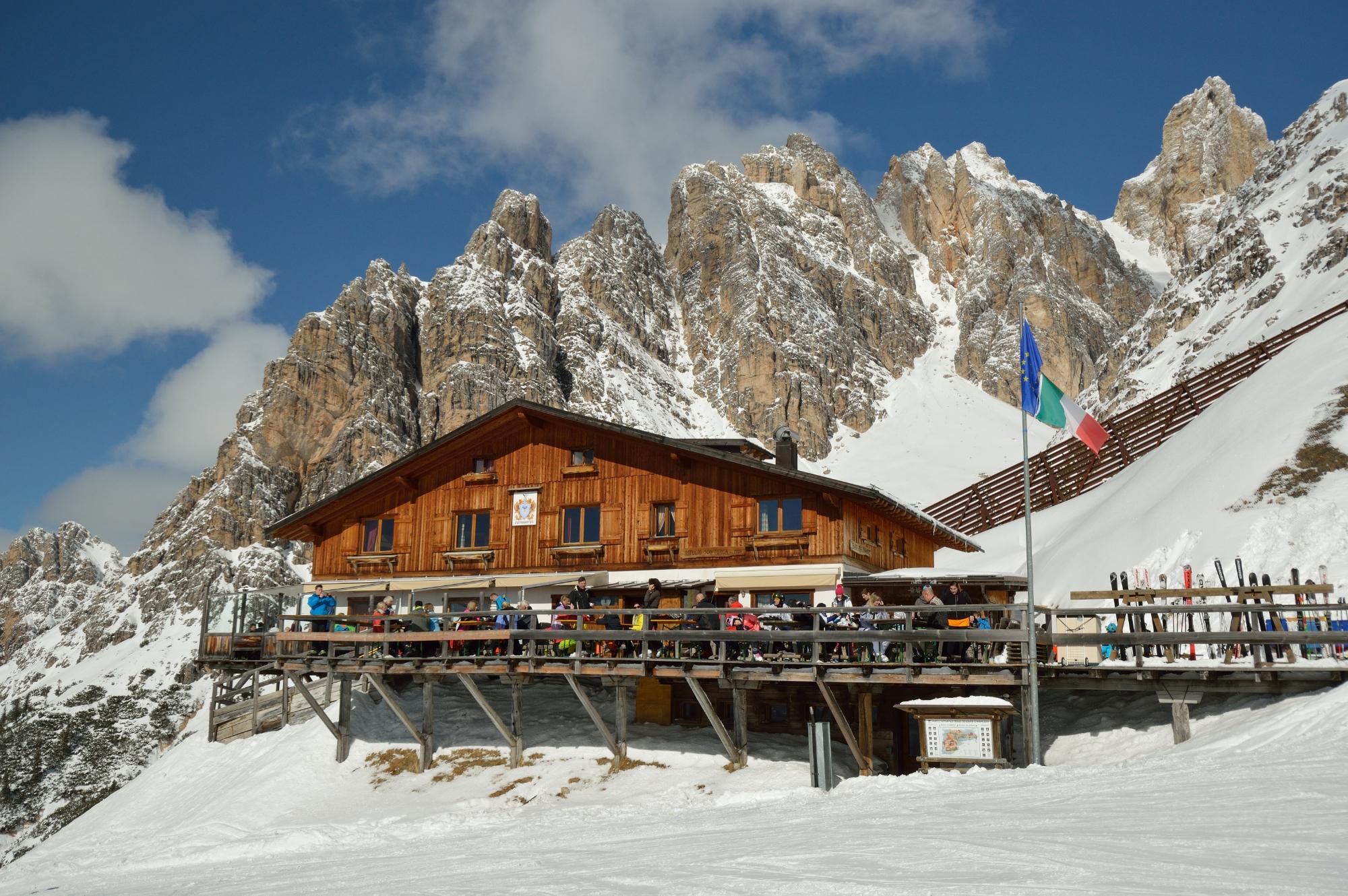 Montagna: il traffico aereo a Natale conferma la varietà dell’offerta italiana