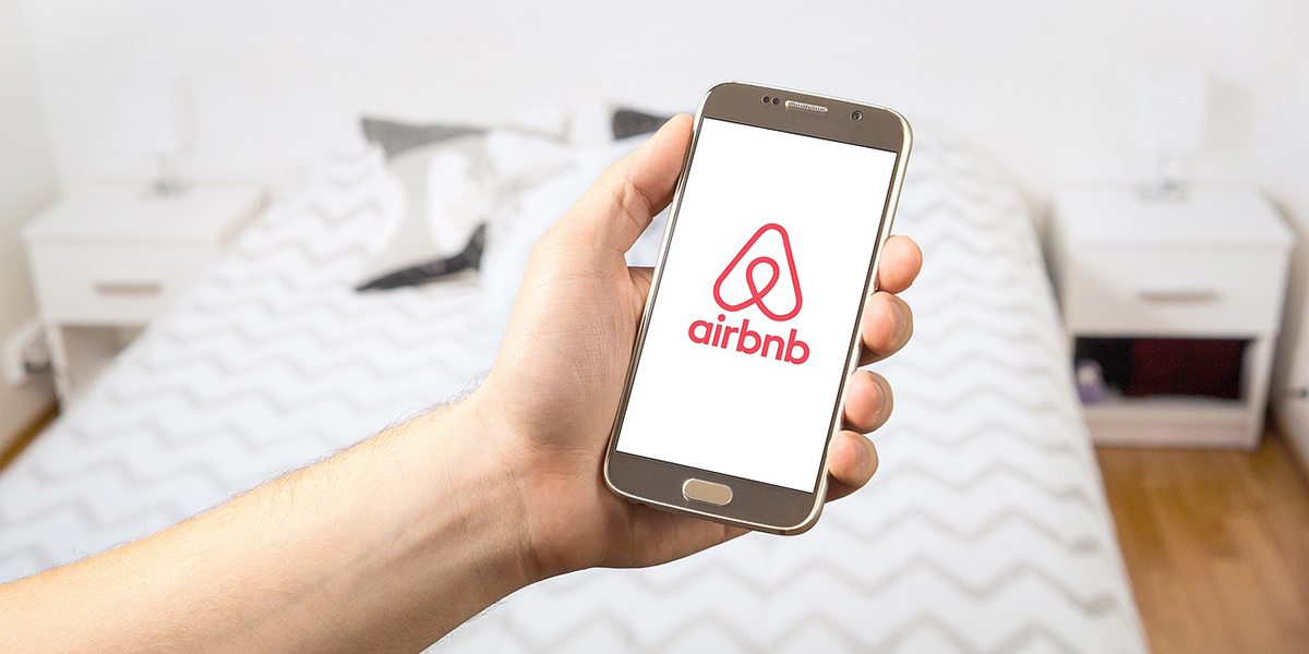 Airbnb: il Consiglio di Stato chiama in causa la Corte di Giustizia UE