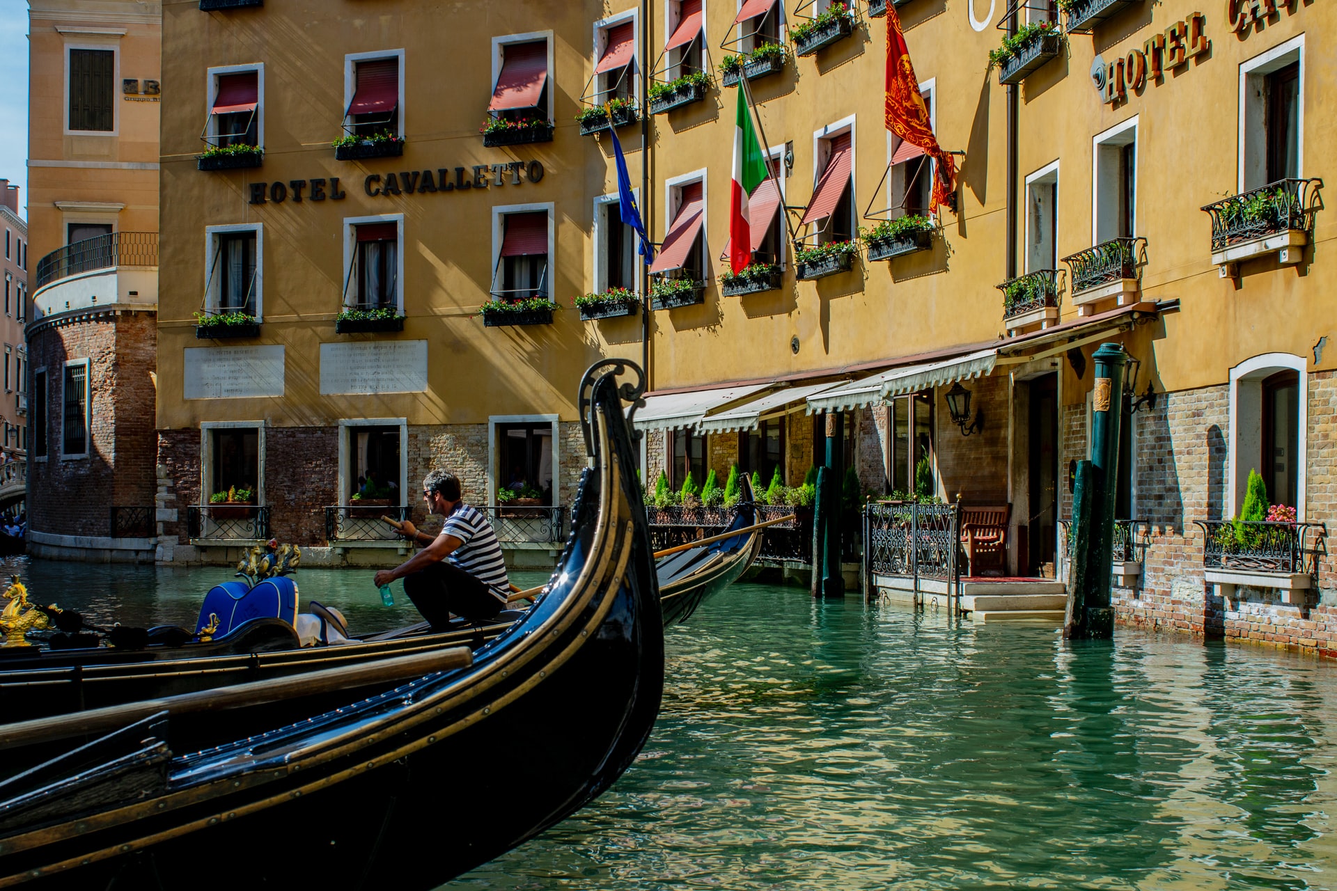 Il bilancio dell’Italia nel turismo non torna in pareggio pur con l’estate positiva