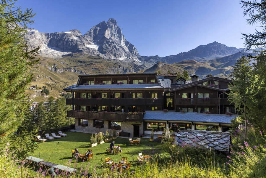 Hotel Hermitage, 50 anni di ospitalità d’eccellenza ai piedi del Cervino