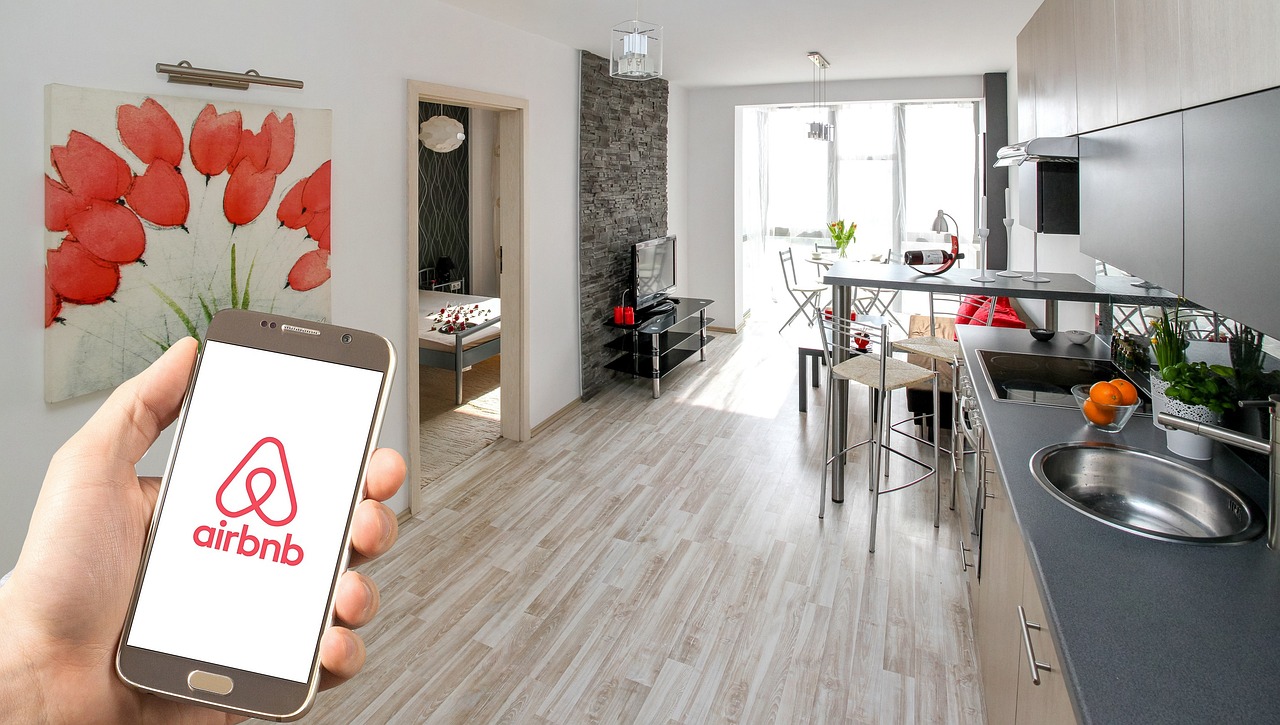 Airbnb dichiara di sfiorare in Italia 20 miliardi di euro nel 2024