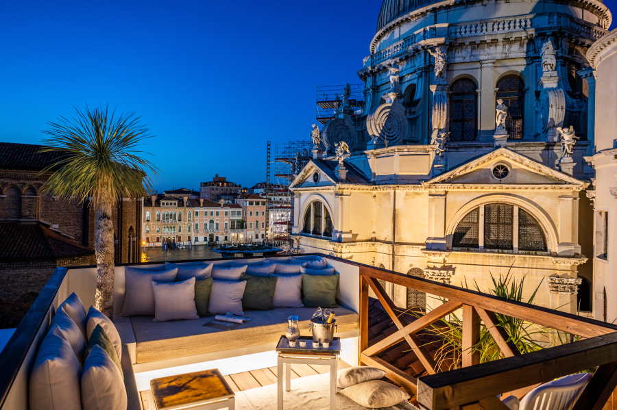 Nani Mocenigo Palace acquisisce Ca Maria Adele e consolida la presenza nel lusso
