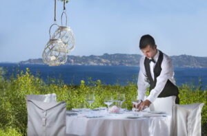Destination Wedding cameriere